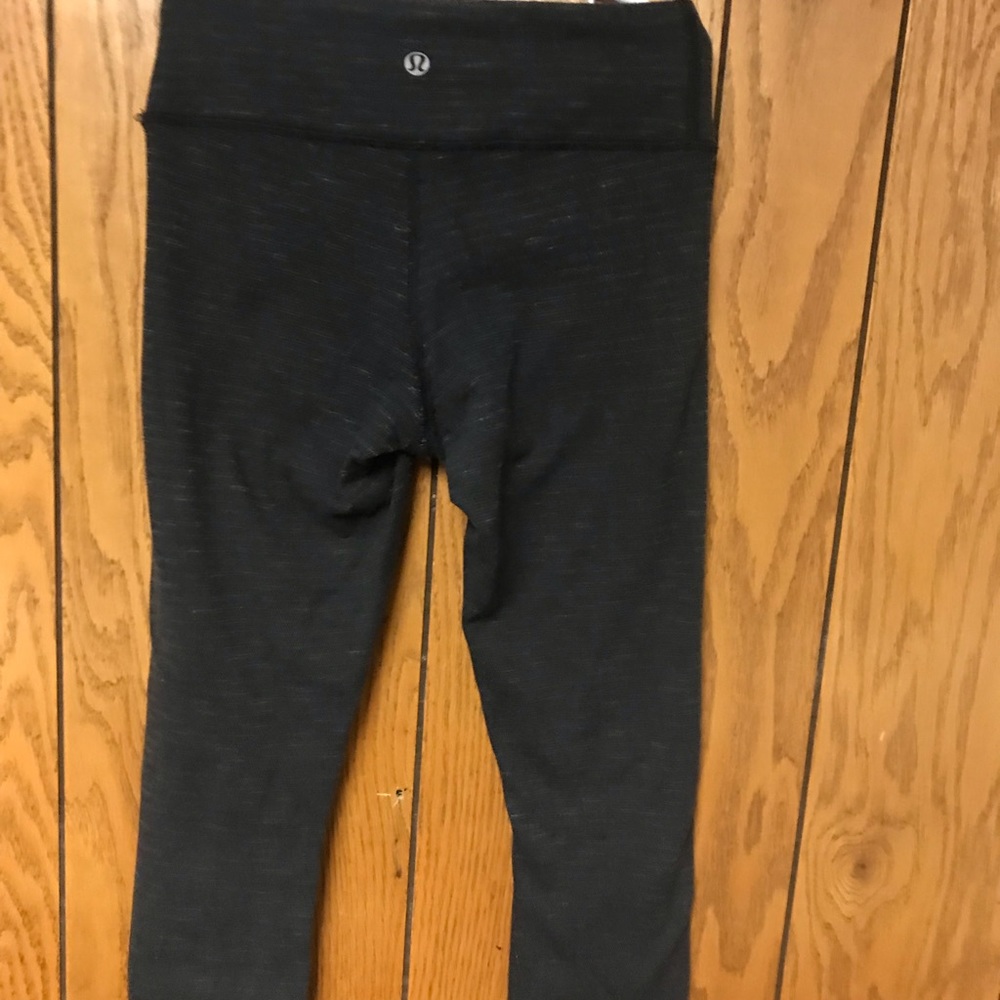 Lululemon Wunder Under Crop Gray - Picture 10 of 12
